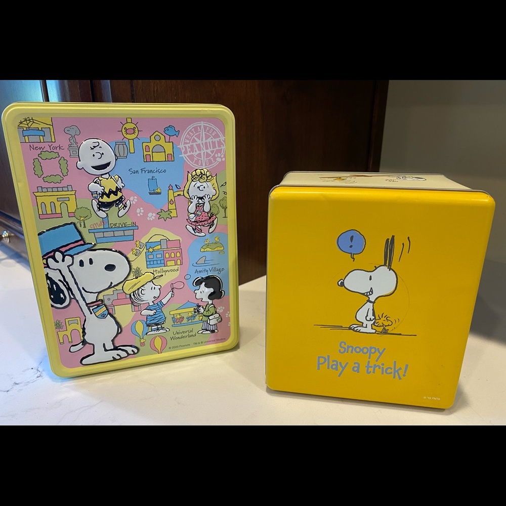 Collectible Peanuts tins from Universal Studios Japan